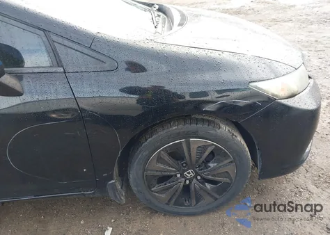 2014 Honda Civic Lx z USA, uszkodzony, nr VIN 19XFB2F52EE211878